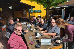 Einkehr im Kurbrunnen - Strümpfelbrunn