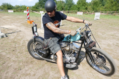 KF-AtzeAcker2025-ShowingUp-135-Mittel