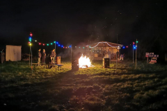 PHOTO-2022-12-26-01-05-31-Mittel