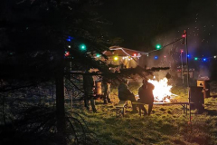 PHOTO-2022-12-26-01-07-53-Mittel